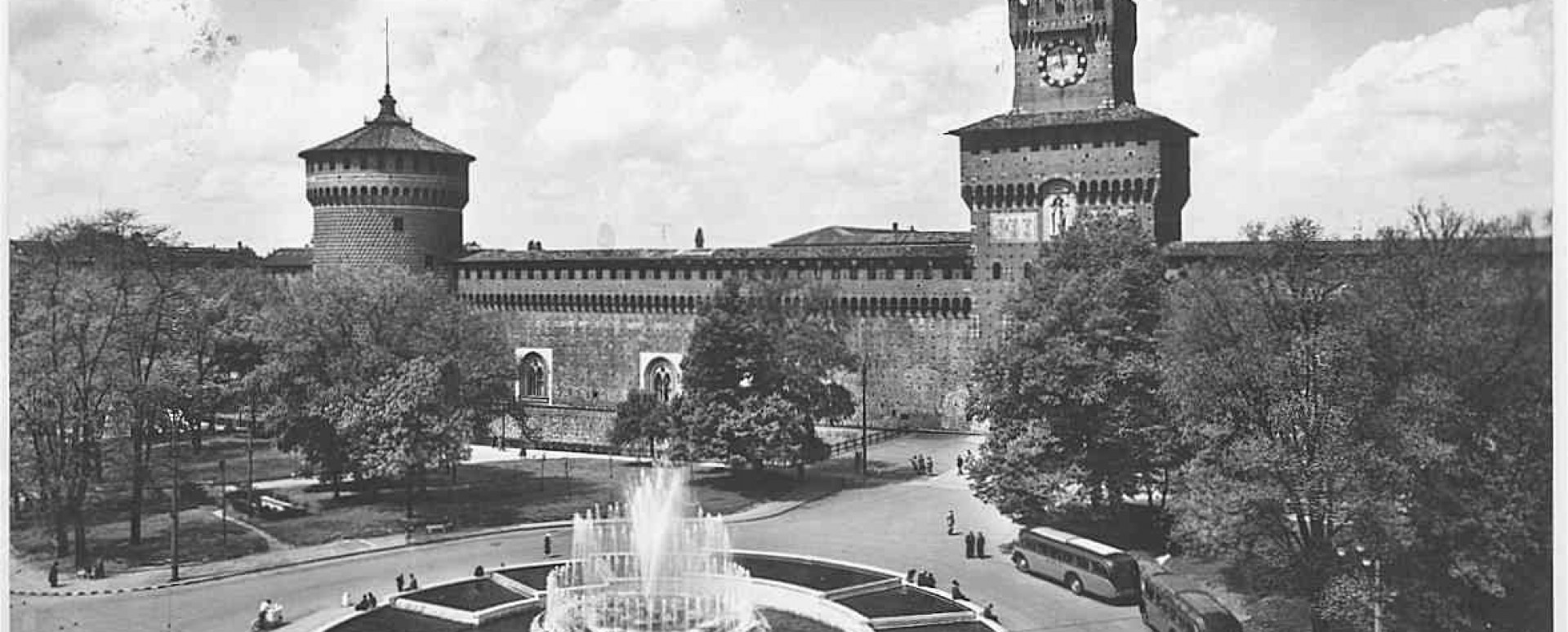 cropped-P.zza-Castello_Anni-50_10.jpg